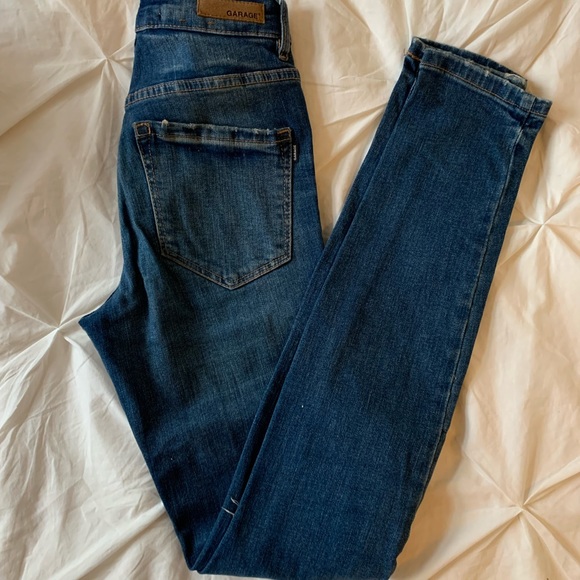 Almost new skinny jeans - Picture 2 of 3
